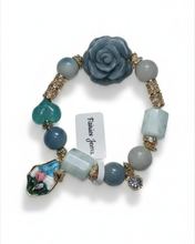 Load image into Gallery viewer, Green Reverie Bracelet (A15)