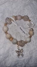 Load image into Gallery viewer, Coral Alashan Bracelet (A41)