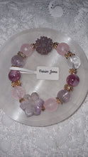 Load image into Gallery viewer, Double Flower Bracelet (A36)
