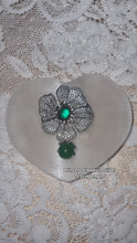Load image into Gallery viewer, Princess Flower Brooch
