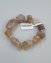 Load image into Gallery viewer, Sakura Coral Bracelet (A1)
