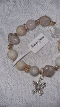 Load image into Gallery viewer, Coral Alashan Bracelet (A41)
