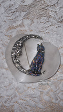 Load image into Gallery viewer, Cat Brooches Collection
