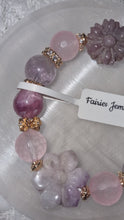 Load image into Gallery viewer, Double Flower Bracelet (A36)
